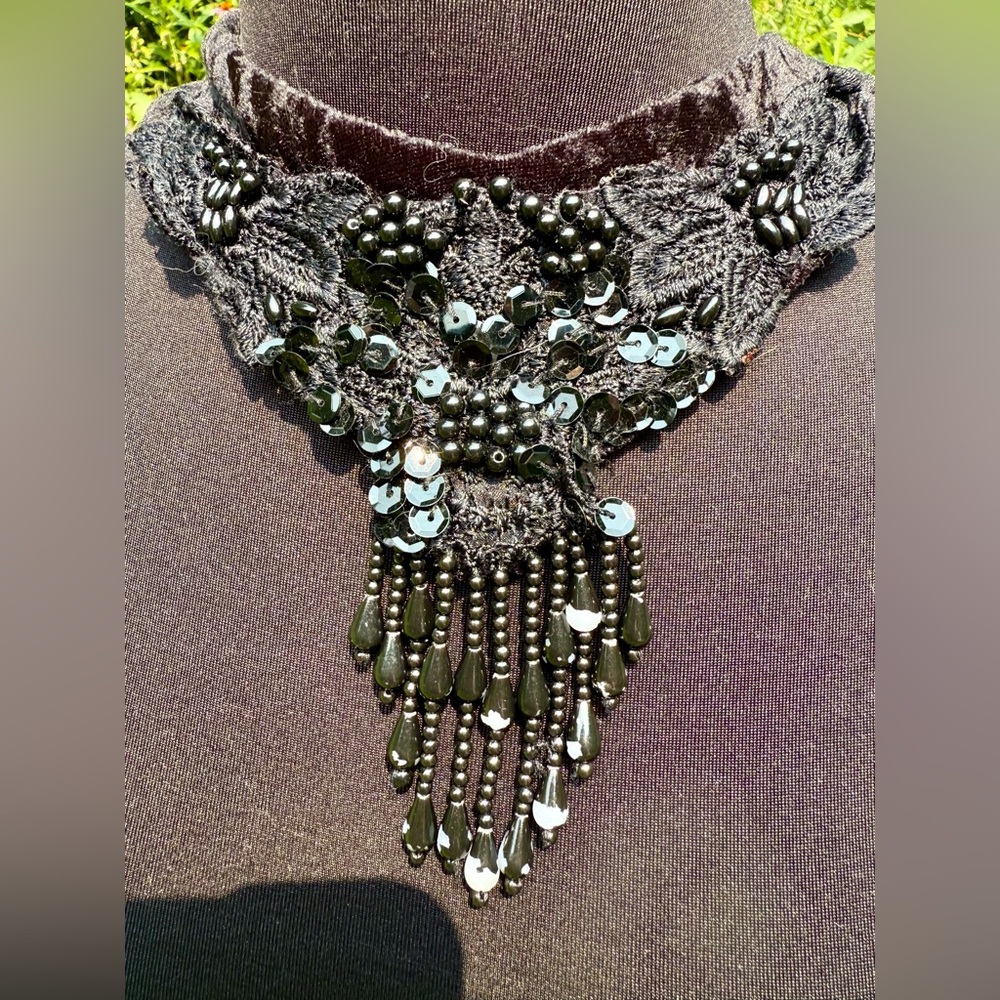 VINTAGE Black Beaded Velvet Necklace Dress - Picture 5 of 8